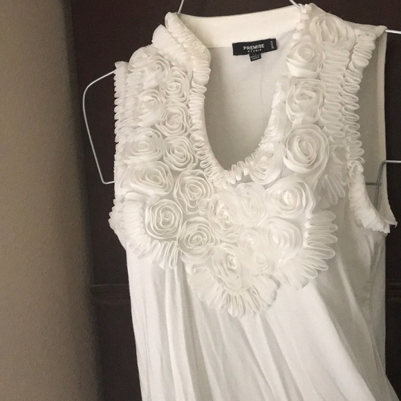 Blouse - Picture 8 of 8